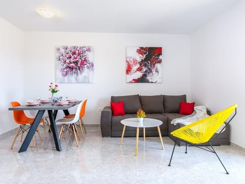 Wohnung "Nevia 6" mit Blick auf das Wasser