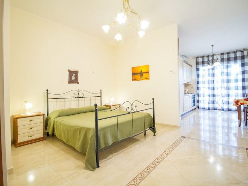 Einzimmerwohnung mit Wasserblick - Metropolitan city of Catania