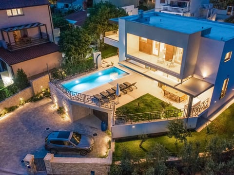 Ferienvilla "Villa Suenos" mit privatem Pool
