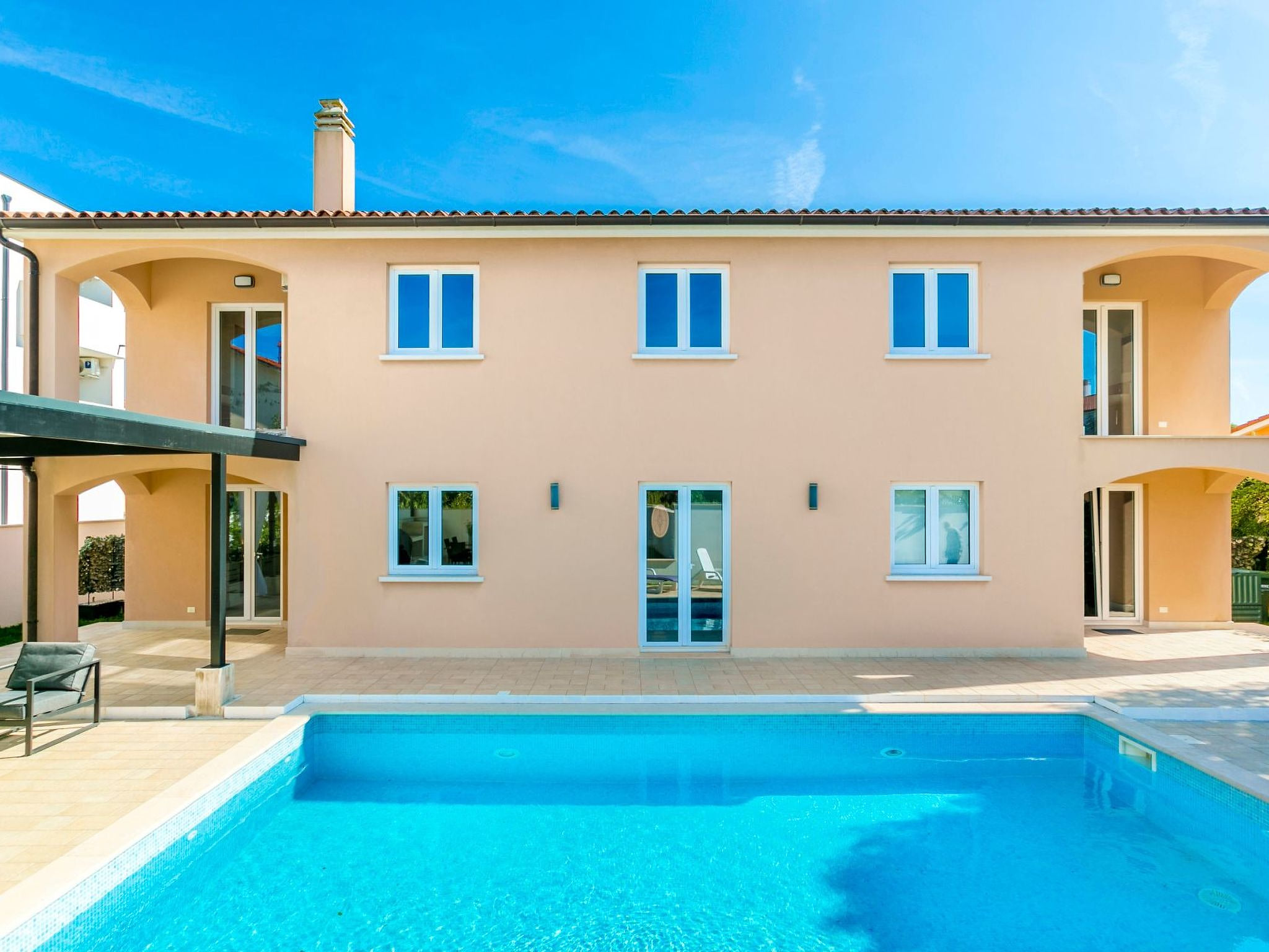 "Suzy" mit privatem Pool