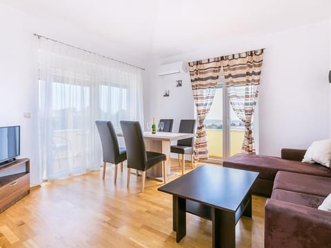 für 4 Personen ca. 45 m&sup2; in Medulin, Istrien (Medulin und Umgebung)