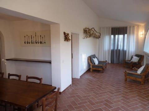 in Castiglione Della Pescaia mit Garten und Grill