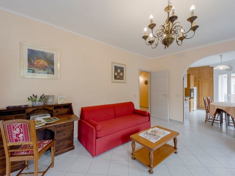 Villa in Borgomaro mit privatem Parkplatz
