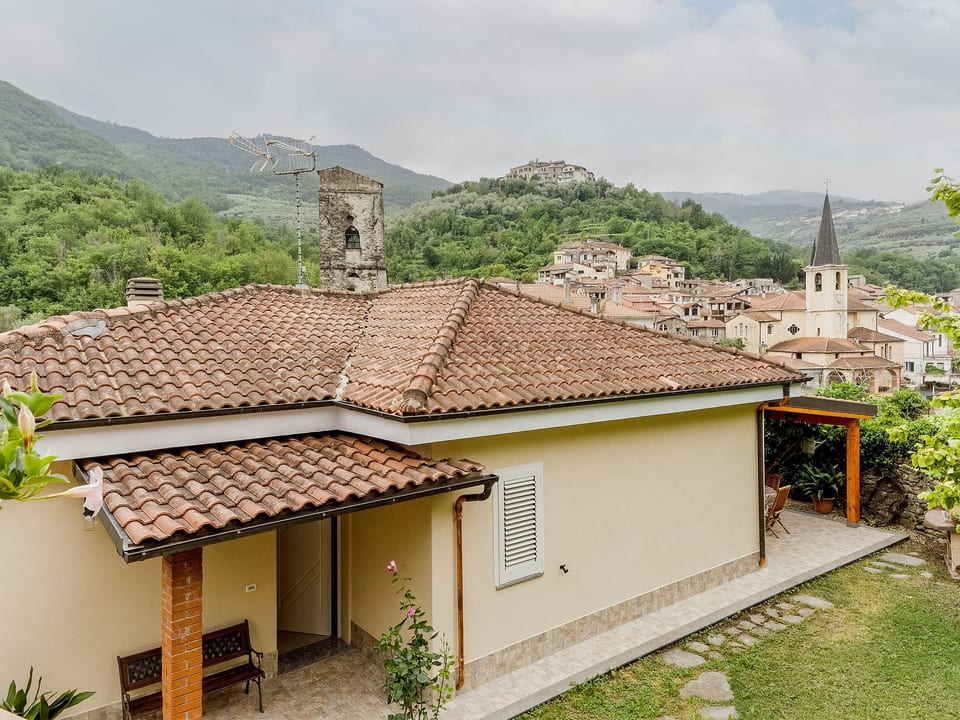 Villa in Borgomaro mit privatem Parkplatz - Borgomaro