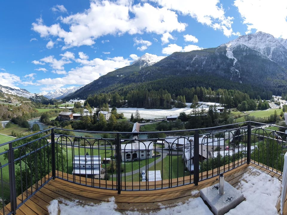 Apartamento con vistas impresionantes - Zernez