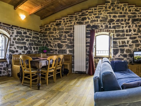 Open Space Penthouse im Schloss mit Seeblick