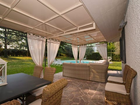 Villa 'Grazia' mit privatem Garten und Grill