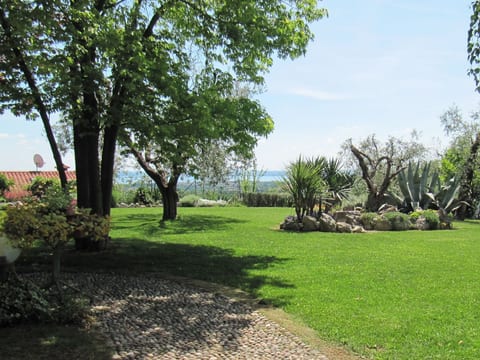 Wohnung mit Blick auf den Gardasee