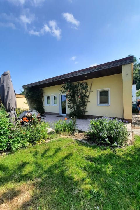 in Dahmen Terrasse und Grill