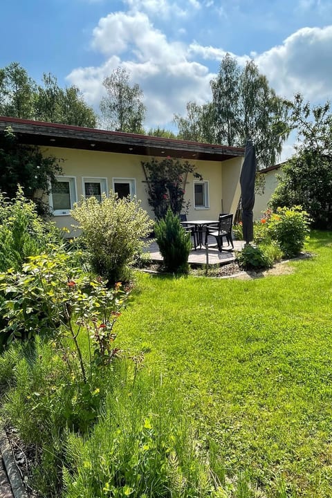 in Dahmen Terrasse und Grill