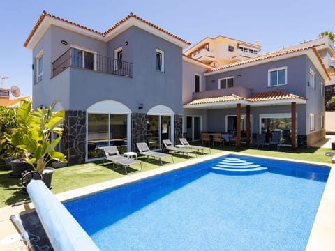 Ferienvilla "Villa Syrah" mit Jacuzzi