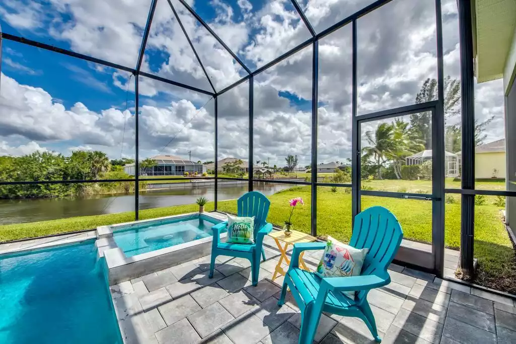 2020 Villa Mangifera. Relax at the saltwater pool - Cape Coral