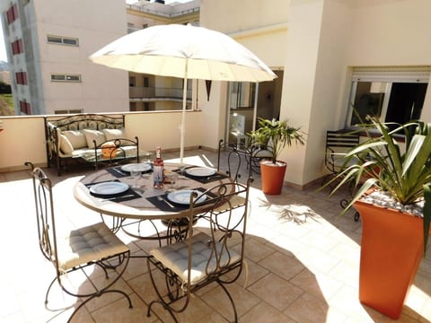 Wohnung in Roses mit Großer Terrasse
