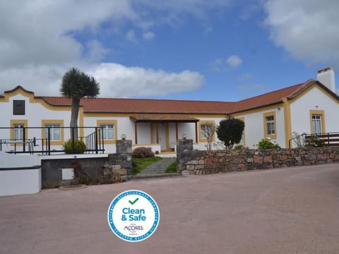 Bauernhof mit privatem Pool in Açores