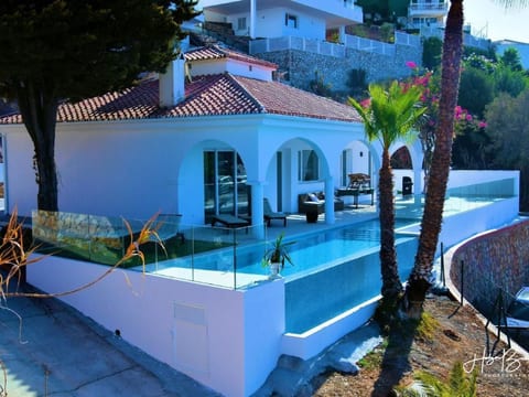 Villa Buganvilla