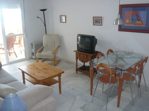 Appartement in Torrox Costa mit Großem gemeinsamem Pool und Meerblick