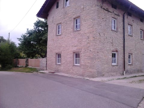 Jurahaus-Solnhofen