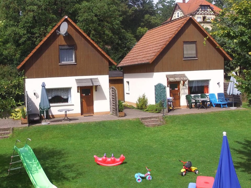 Haus mit Spielwiese - Marktgraitz