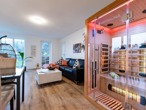 FeWo mit Whirlpool und Infrarotsauna