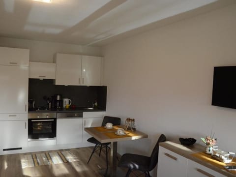 ApartmentChristopher