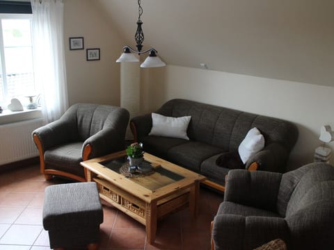 Appartement mit eigenem Garten und Terrasse