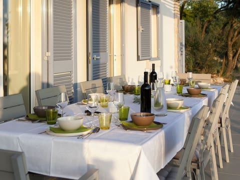 Villa Ella mit Infinity-Pool