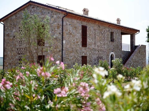 "Villa III Apicius"