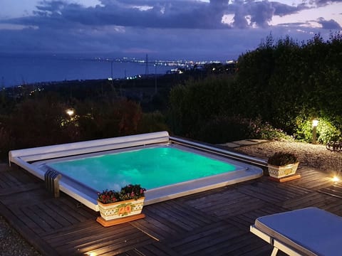 Zyklopenhaus. Erstaunliche Aussicht und privates Mini-Spa