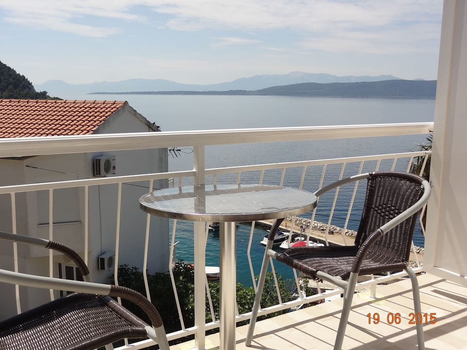 Komfortables Studio-Apartment mit Meerblick - Živogošće