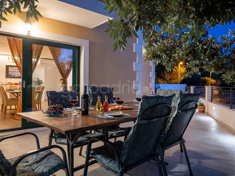 ★ Modern Villa Gabrielle★ Private Pool ★ Luxury