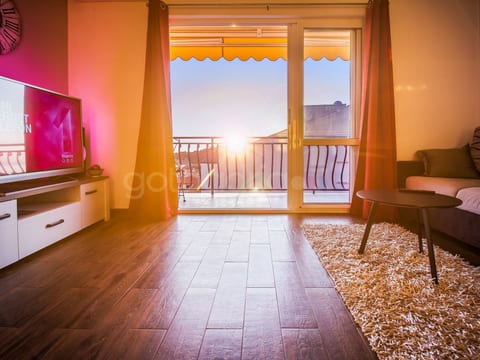 Penthouse Skytub