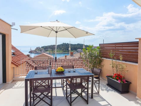 für 6 Personen ca. 98 m² in Makarska, Dalmatien (Gespanschaft Split-Dalmat