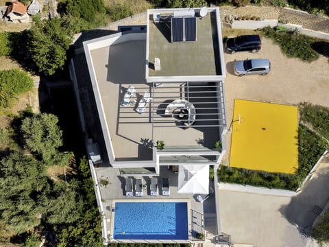 Villa inmitten der Natur in ruhiger Lage