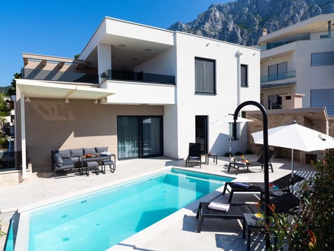 Villa Mandala