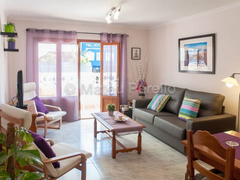 in Son Baulo mit Grill, Garten und Terrasse