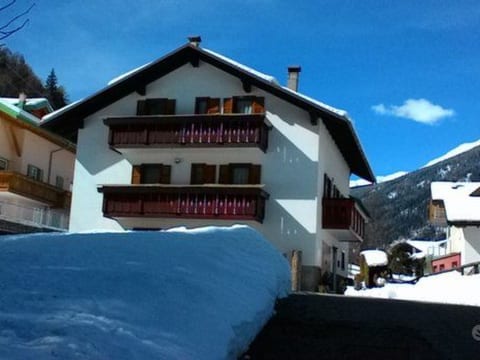 Haus Bezzi in Pellizzano