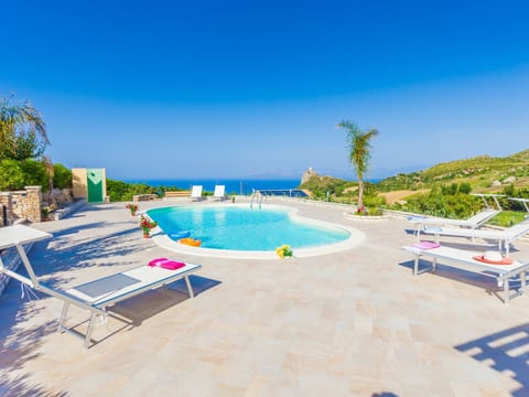 'Mamma Ninetta' mit privatem Pool