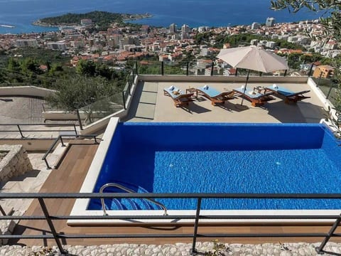 Villa Nikolina