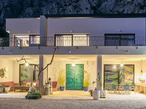 Stylische Villa -Tres Chic- in Makarska