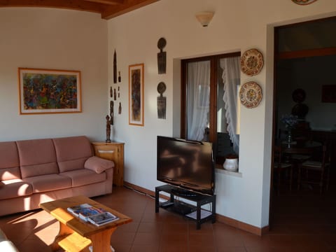 Appto. "Villa La Veranda" mit Garten und Pool