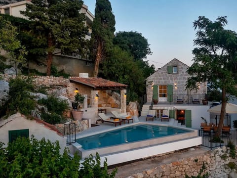 Villa Montes