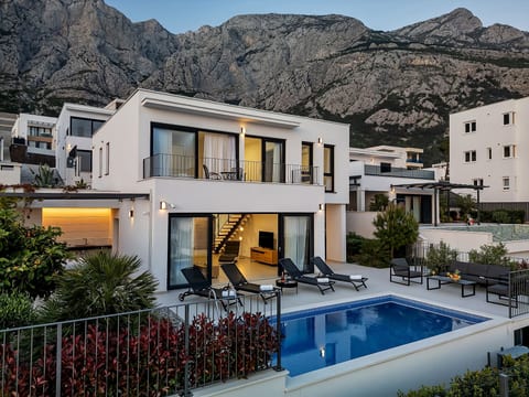Komplex - Villa Oliver