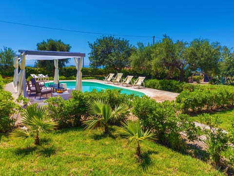 Ferienvilla 'Mamma Ginevra' mit privatem Pool
