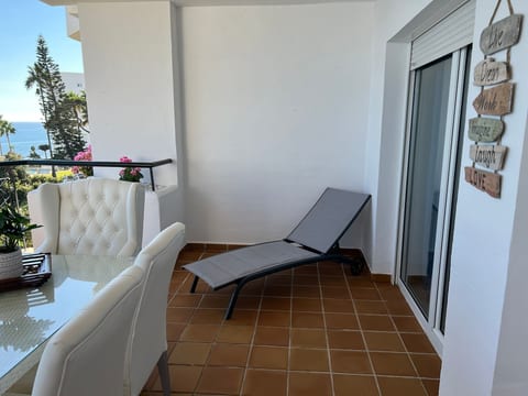 in Sitio De Calahonda mit Privatem Parkplatz und Meerblick