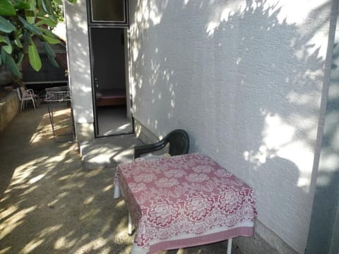 Studio mit eigener Terrasse