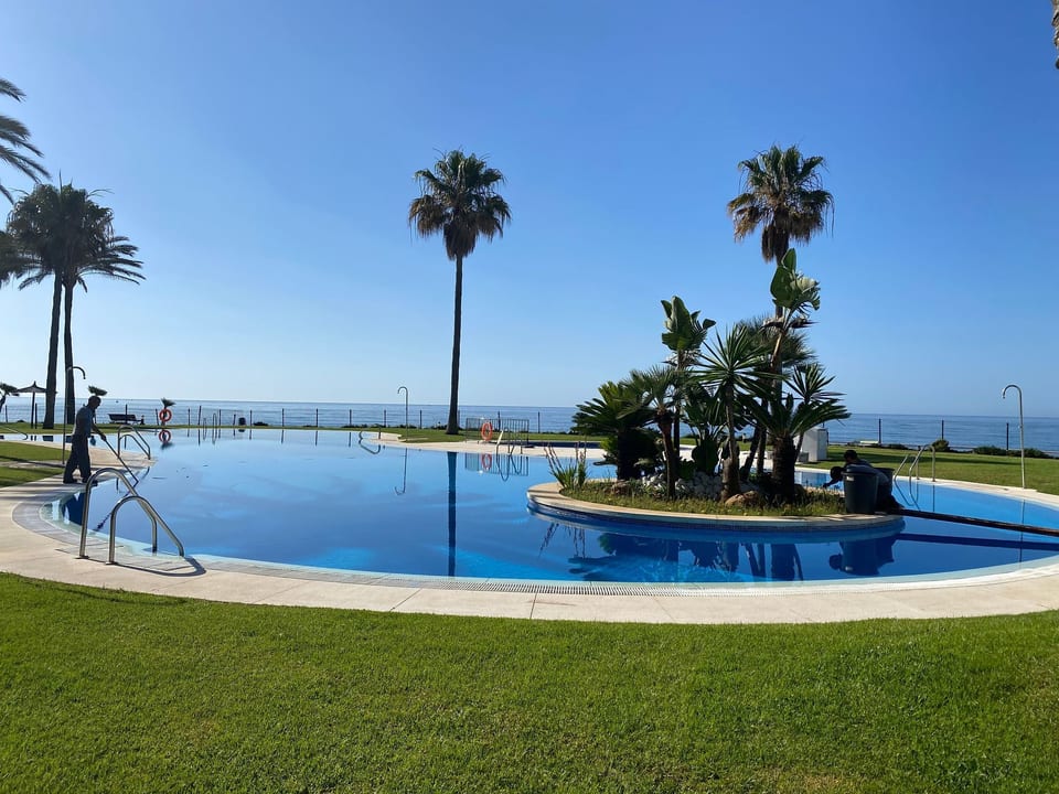 mit Infinity-Pool - Sitio de Calahonda