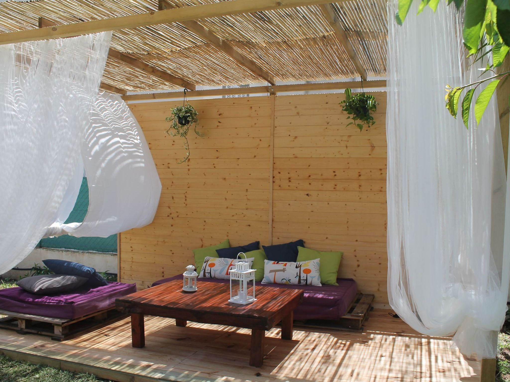 für 2 Personen und 4 Kinder