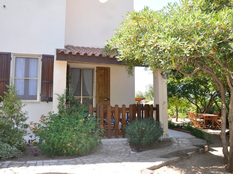 Lubagnu Vacanze- Apartamento de tres habitaciones A - Castelsardo