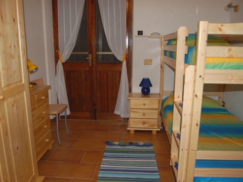Lubagnu Vacanze- Drei-Zimmer-Wohnung A