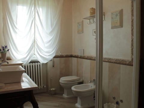 La Valinfiore Charmante Wohnung mit Pool